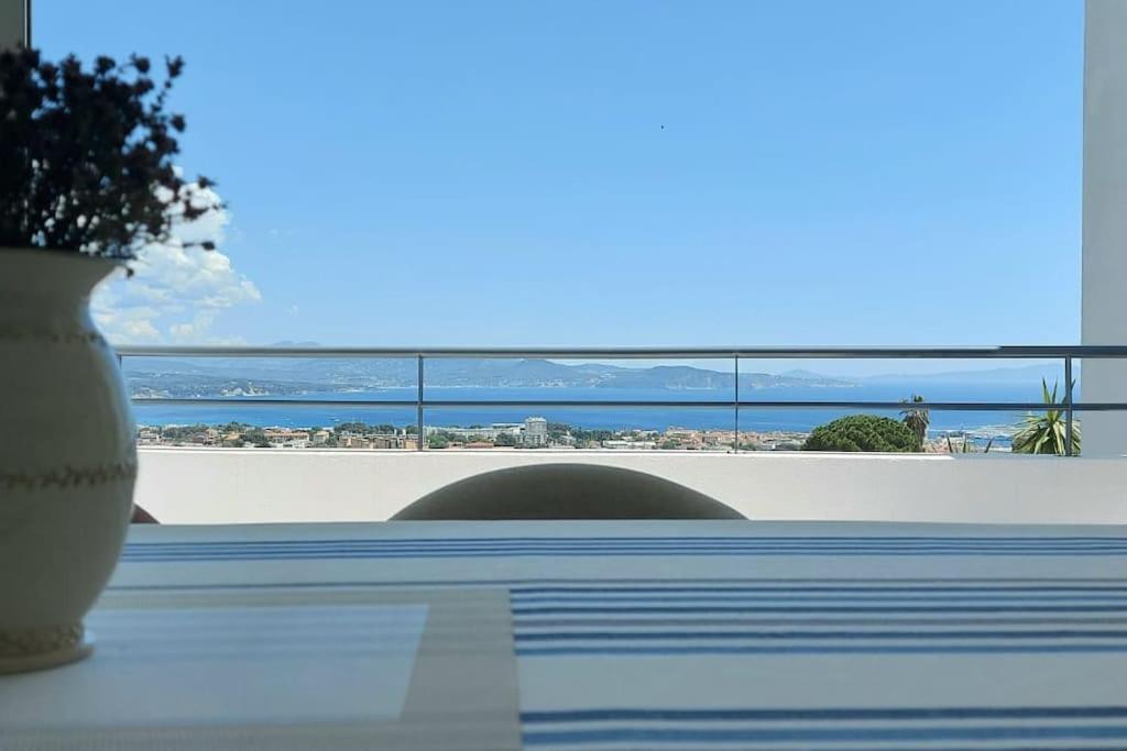 Sea View Climatise Terrasse Vue Mer Parking By Laconciergerie13 La Ciotat Exterior foto